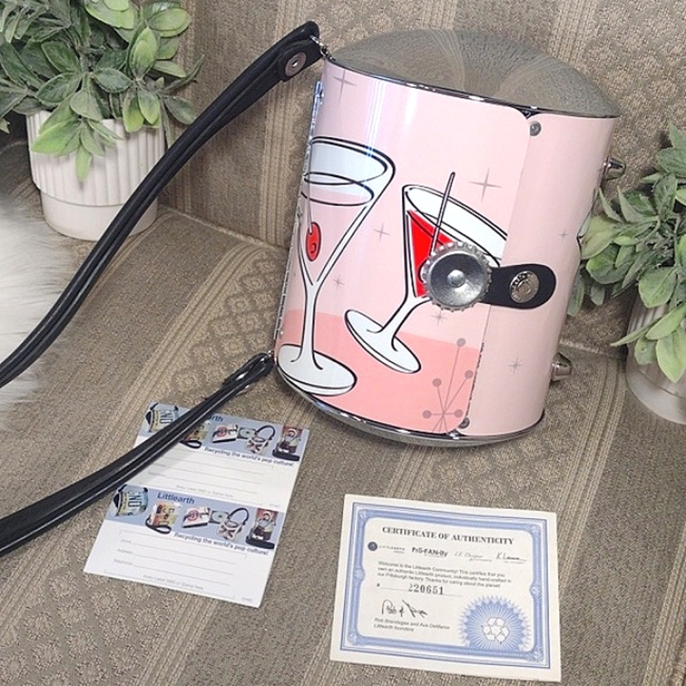 Little Earth Cocktail Time Cylinder Tin Shoulder Bag - Picture 3 of 16